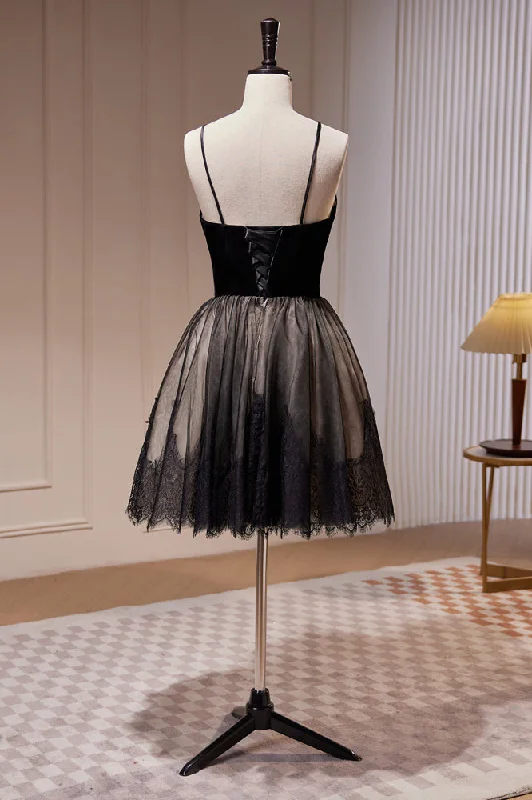 Exclusive Online Offer Black Spaghetti Straps Lace Tulle Short Homecoming Dresses
