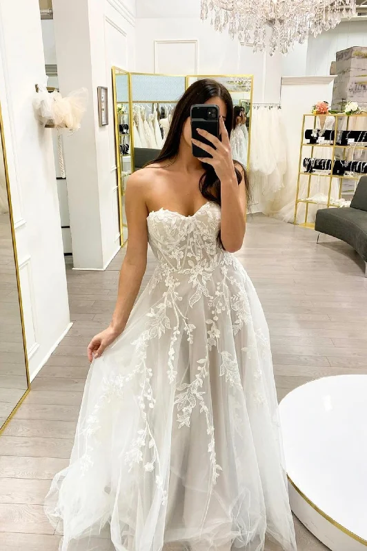 Extra Savings Stylish Strapless Tulle Lace Long Prom Dress