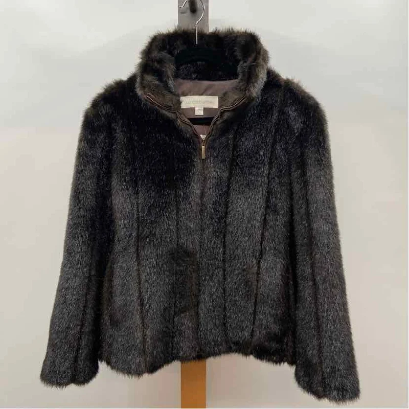 Price Slash fashion-forward coatLiz Claiborne Women's Size M Brown Fur Coat