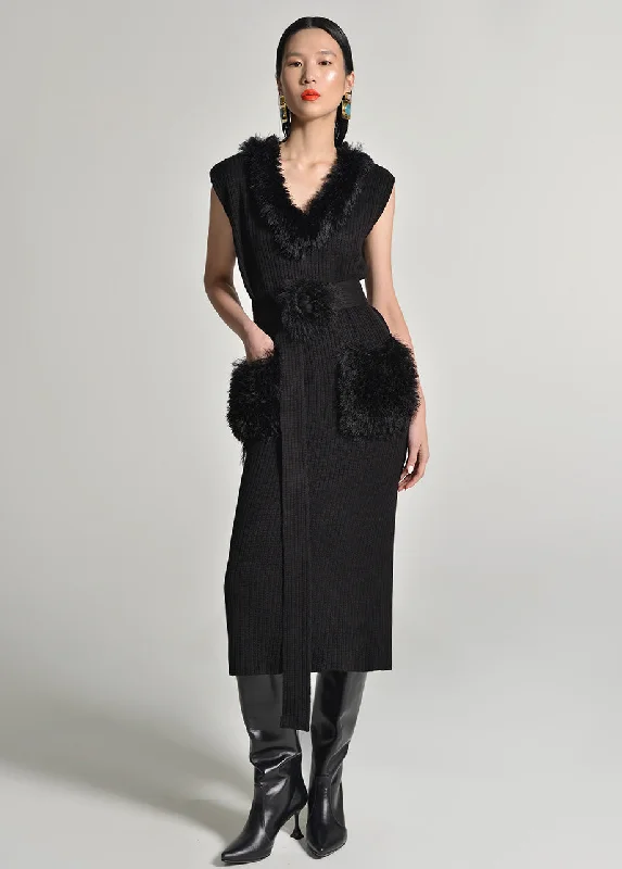 New Markdowns backless dressKNITTED DRESS WITH FUR BELT