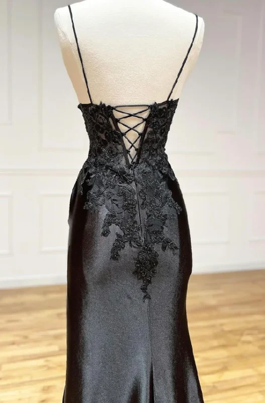 Doorbuster Deal Black Spaghetti Straps Lace Appliques Prom Dress with Slit