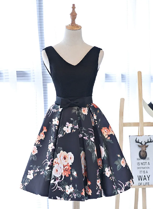 Huge Discounts Cute V-Neck Floral Pattern Short Prom Dress, A-Line Evening Party Dress