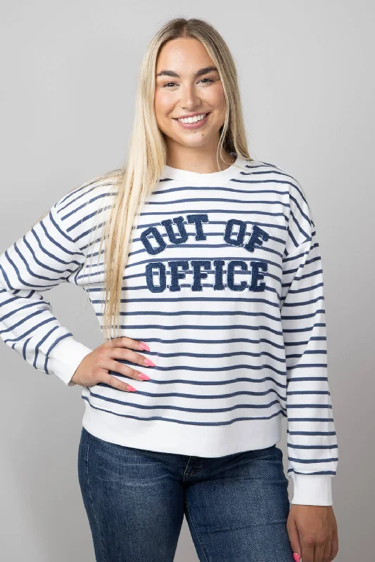 Great Deals trendy fitness sweatshirtC&C California Arden Out of Office Terry Crewneck Pullover for Women in White/Navy | 89B02977T-X427-NAVY Great Deals trendy fitness sweatshirtC&C California Arden Out of Office Terry Crewneck Pullover for Women in White/Navy | 89B02977T-X427-NAVY