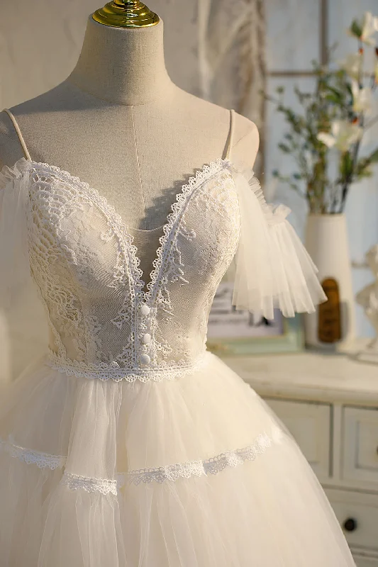 YEAR-End Clearance Champagne V Neck Spaghetti Straps Tulle Princess Homecoming Dresses