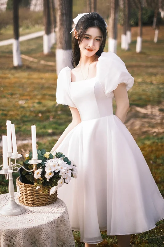 Blowout Deals White Tulle Knee Length Prom Dress, A-Line Short Sleeve Evening Dress Blowout Deals White Tulle Knee Length Prom Dress, A-Line Short Sleeve Evening Dress