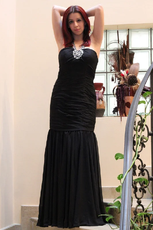 Bargain Prices Mermaid Halter Floor Length Chiffon Backless Rhinestone Evening Dress Bargain Prices Mermaid Halter Floor Length Chiffon Backless Rhinestone Evening Dress