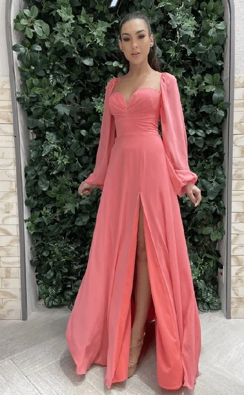 Price Blitz long sleeve dressElegant A-line Long Sleeves Prom Dress Y5731