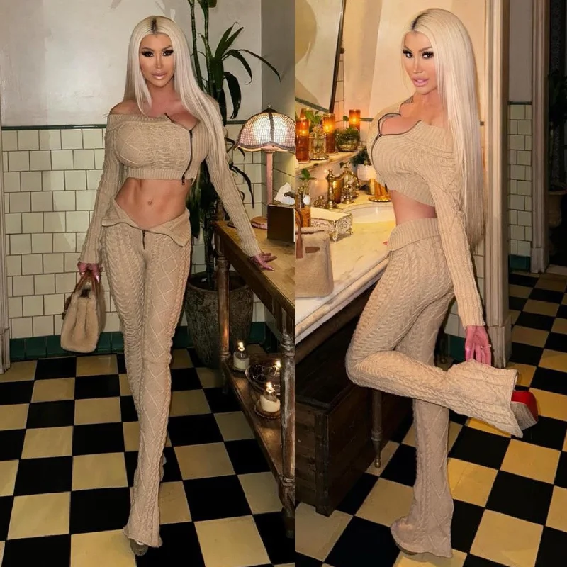 Get It Before It’s Gone v-neck dress"LIMITED" Connie's "RICH WARM Cable Knit Sweater Set" Side ZIP Crop Top and Fold Over Front Zip Leggings Get It Before It’s Gone v-neck dress"LIMITED" Connie's "RICH WARM Cable Knit Sweater Set" Side ZIP Crop Top and Fold Over Front Zip Leggings
